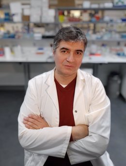En la imagen, el doctor Óscar Aguilera.