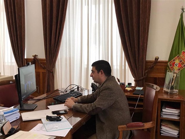 Encuentro telemático de Reyes con responsables de El Corte Inglés