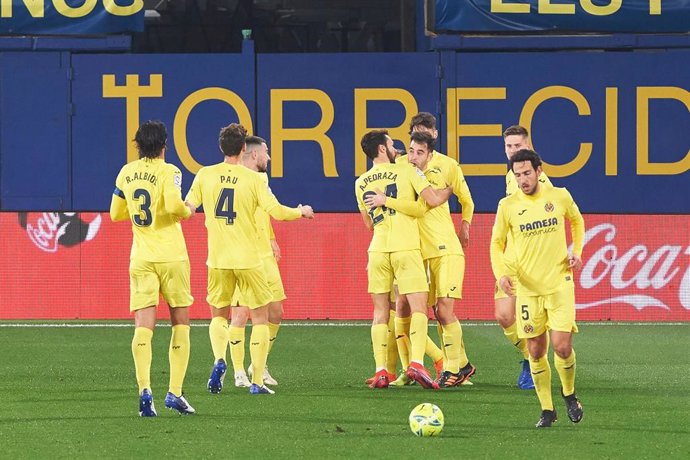 Los jugadores del Villarreal celebran uno de sus goles ante el Granada en LaLiga Santander 2020-2021