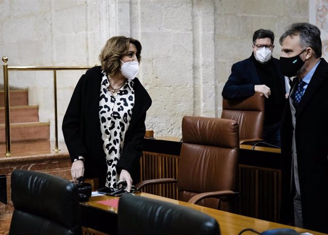 La presidenta y el portavoz del Grupo Socialista en el Parlamento andaluz, Susana Díaz y José Fiscal, respectivamente, en una foto de archivo.
