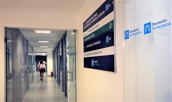Pasillo del servicio de la Diputación de Palencia.