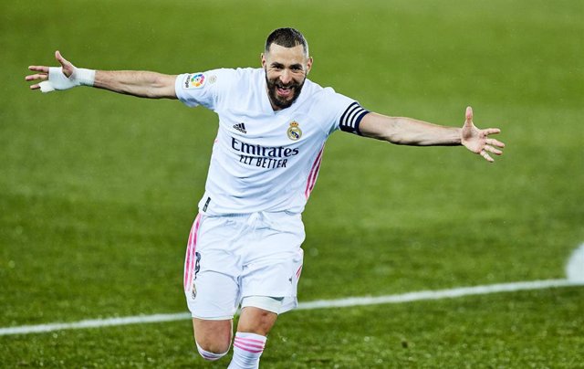 Karim Benzema, autor de un doblete ante el Alavés