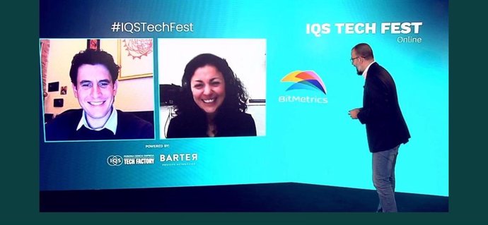 Els guanyadors del premi a la startup industrial més prometedora del 2020, Bitmetrics a l'IQS Tech Fest