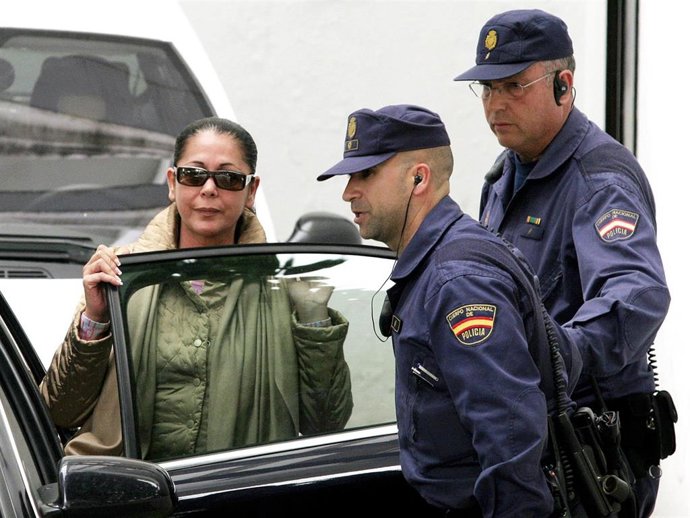 ISABEL PANTOJA, DETENIDA EN 2007