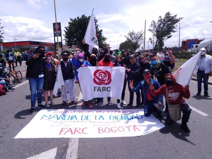 Militantes de la antigua Fuerza Alternativa Revolucionaria del Común (FARC), ahora Comunes, en Bogotá.