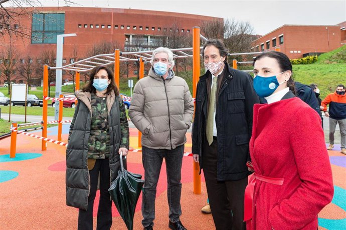 Inauguración de la nueva zona para la práctica de calistenia en el parque de Las Llamas en Santander