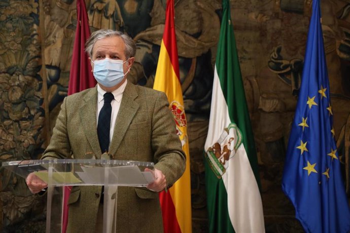 El teniente de alcalde delegado de Hacienda y Urbanismo del Ayuntamiento de Córdoba, Salvador Fuentes.