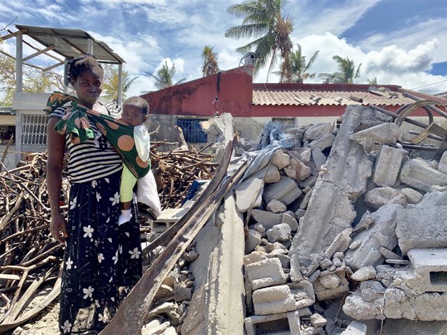 Una mujer afectada por el ciclón 'Idai' en Mozambique
