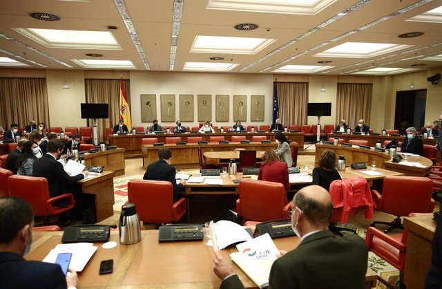 Vista general durante una sesión de la Diputación Permanente en el Congreso de los Diputados