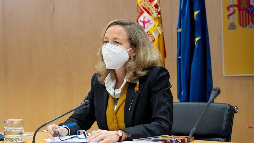 La vicepresidenta tercera del Gobierno y ministra de Asuntos Económicos y Transformación Digital, Nadia Calviño, en la reunión de la Conferencia Sectorial de Transformación Digital