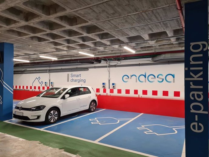 Puntos de recarga para vehículos eléctricos de Endesa.