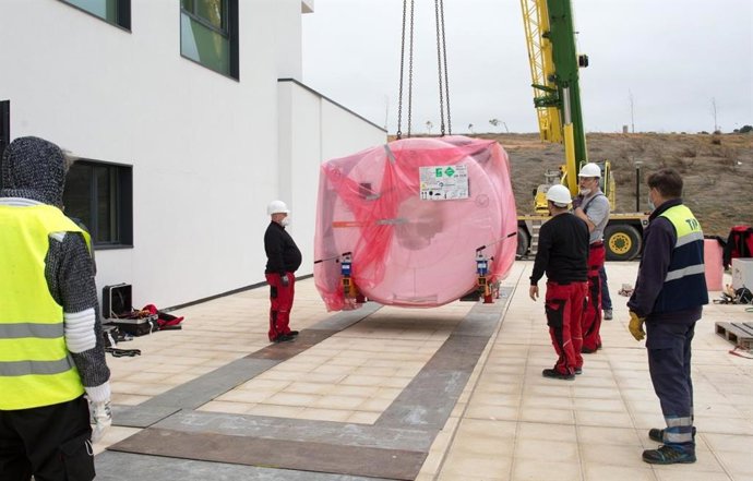 Resonancia de tres teslas de última generación Hospital Toledo