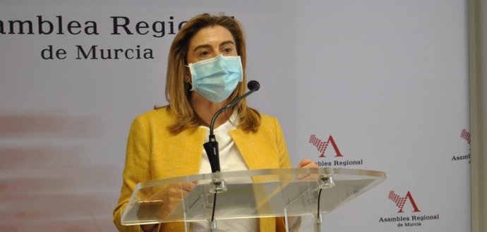 Imagen de la vicesecretaria general del PSOE de Cartagena y diputada del Grupo Parlamentario Socialista, Carmina Fernández