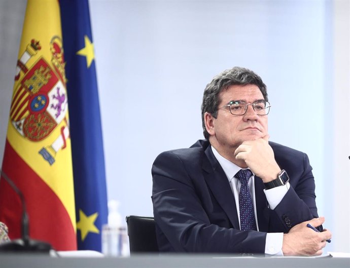 El ministro de Inclusión, Seguridad Social y Migraciones, José Luís Escrivá, en la Moncloa