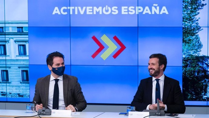 El presidente del PP, Pablo Casado, y el secretario general del PP, Teodoro García Egea. En Madrid. A 23 de noviembre de 2020.