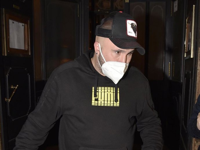 Kiko Rivera presume de encuentro con su hermano y su sobrina 