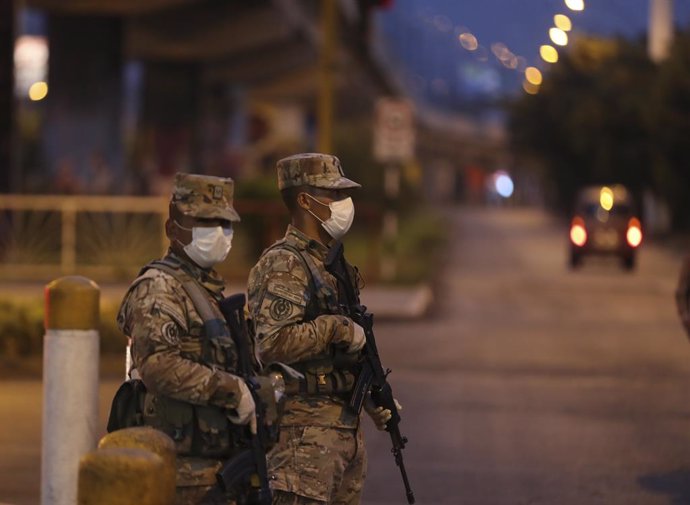 Militares del Ejército de Perú.