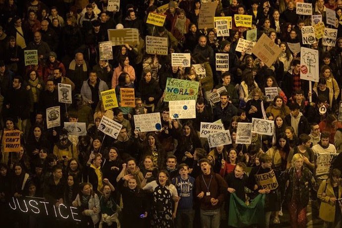 Manifestación para exigir acción climática celebrada en Madrid en diciembre de 2019 coincidiendo con la celebración en España de la XXV Cumbre del Clima de la ONU contra el cambio climático.