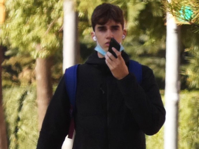 Pablo Urdangarín lleva una vida discreta y de lo más normal en Barcelona