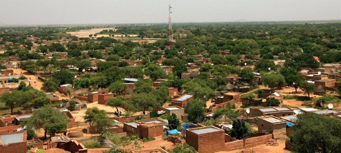 Vista panorámica de la ciudad de El Geneina, la capital de Darfur Occidental, Sudán.