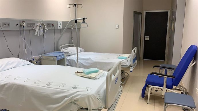 Camas en una habitación del Hospital del Guadalhorce situado en Cártama (Málaga)