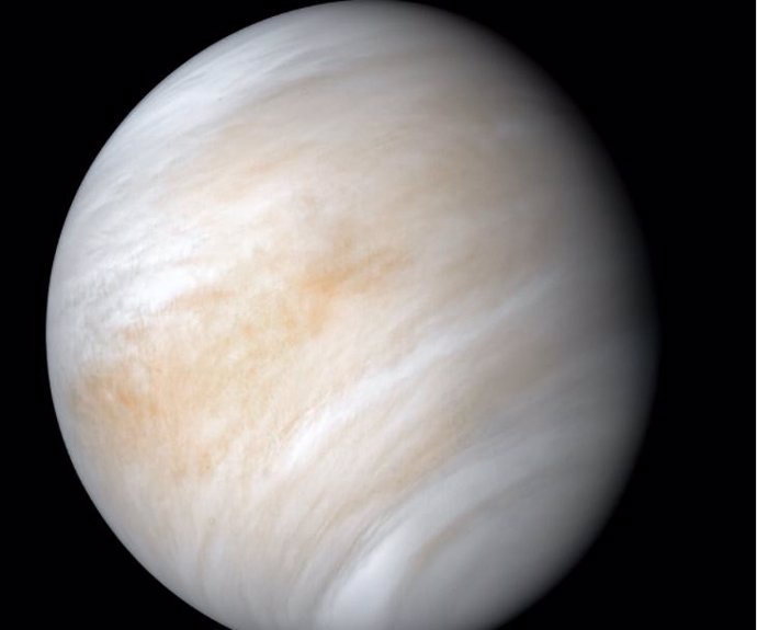 Una imagen de Venus compilada con datos de la nave espacial Mariner 10 en 1974