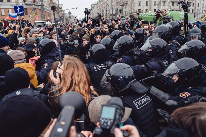 Police detain protesters gathered at Pushkin Square on January 23, 2021 in Moscow, Russia.