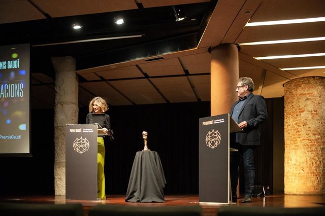 Lectura de nominados de los Premis Gaudí, con Aina Clotet y Sergi López