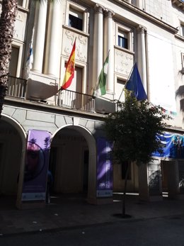 Fachada de la Diputación Provincial de Huelva.