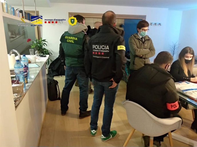 Seis detenidos en Andorra por presunto fraude internacional en trading
