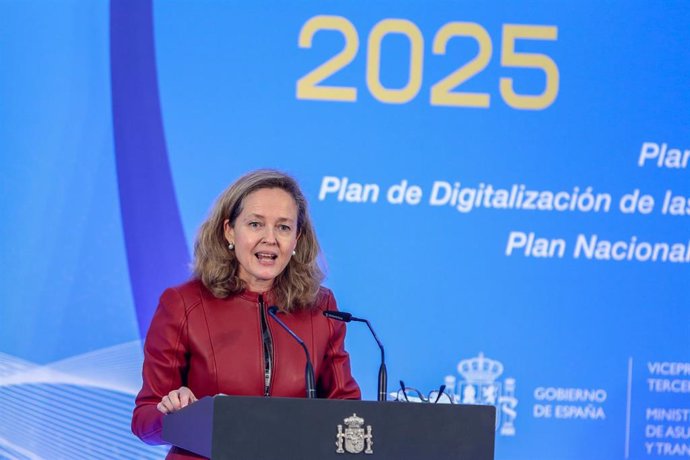 La vicepresidenta y ministra de Asuntos Económicos y Transformación Digital, Nadia Calviño.
