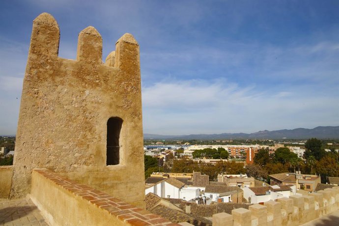 CASTILLO DE BÉTERA (VALENCIA)