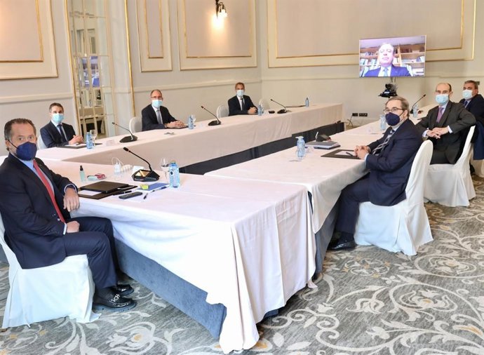 Reunión del primer consejo de administración de Bankoa en su nueva etapa dentro del Grupo Abanca