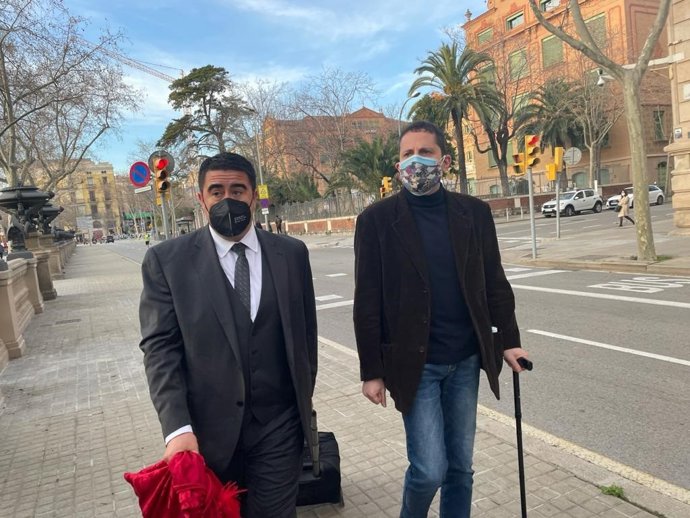 El mossen y su abogado