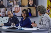 Darias avanza que la próxima semana llegarán 52.000 dosis de la vacuna de Moderna y 420.000 dosis de Pfizer