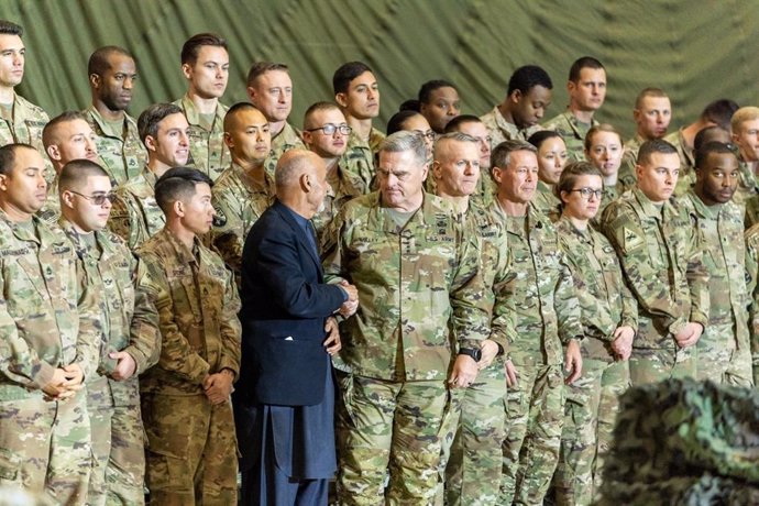 November 28, 2019 - Bagram, Afghanistan: President Donald J. Trump visits troops at Bagram Airfield on Thursday, November 28, 2019, in Afghanistan, during a surprise visit to spend Thanksgiving with troops that included a short joint statement with Afgh