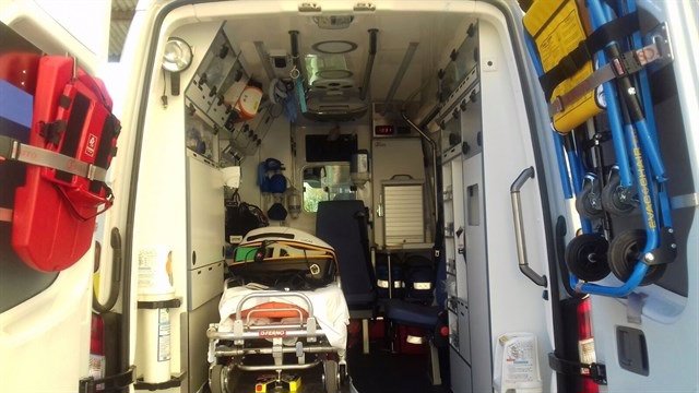 Imagen de archivo del iInterior de una ambulancia