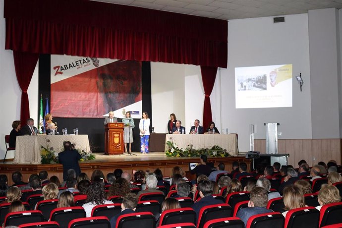 Entrega de una edición anterior de los Premios Zabaleta del Año.