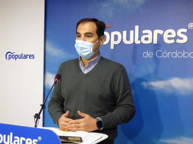 El portavoz del PP en el Parlamento andaluz, José Antonio Nieto.