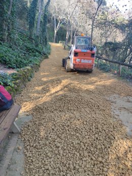 Los parques de ribera cuentan con 33 kilómetros de senderos de uso público en los que actúa de forma progresiva.
