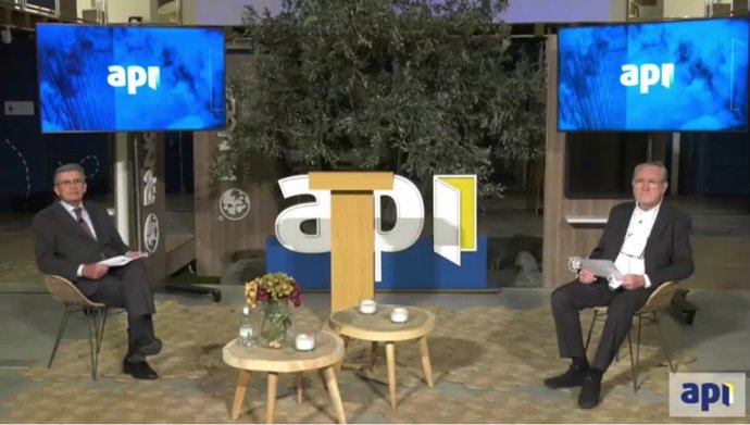 El presidente de la APCE, Lluis Mar, y el presidente de los Coapis de España, Gerard Duelo