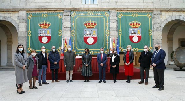 El Presidente De Cantabria, Miguel Ángel Revilla, Junto Con La Consejera De Educación Y Formación Profesional, Marina Lombó, Preside El Acto Institucional Organizado Con Motivo Del Día Del Docente 2021, Que Podrá Seguirse En Directo Por Streaming A Travé