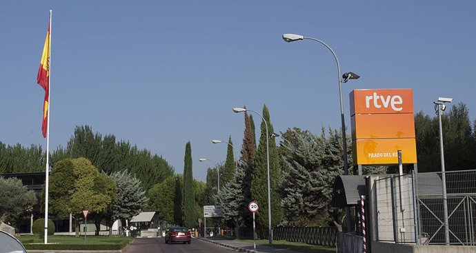 La entrada a las instalaciones de RTVe en Prado del Rey, Madrid.