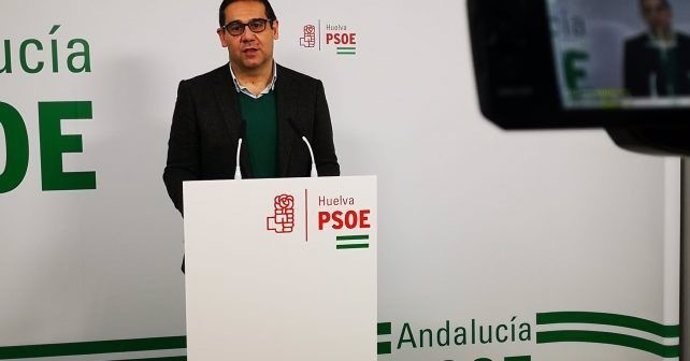 El portavoz de la Gestora del PSOE de Huelva y diputado nacional, José Luis Ramos.