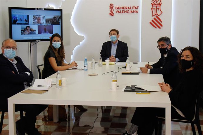 Puig en la reunión de trabajo con los presidentes de las diputaciones de Alicante, Castellón y Valencia, y con el presidente de la Federación Valenciana de Municipios y Provincias para impulsar la ayudas del Plan 'Resistir'