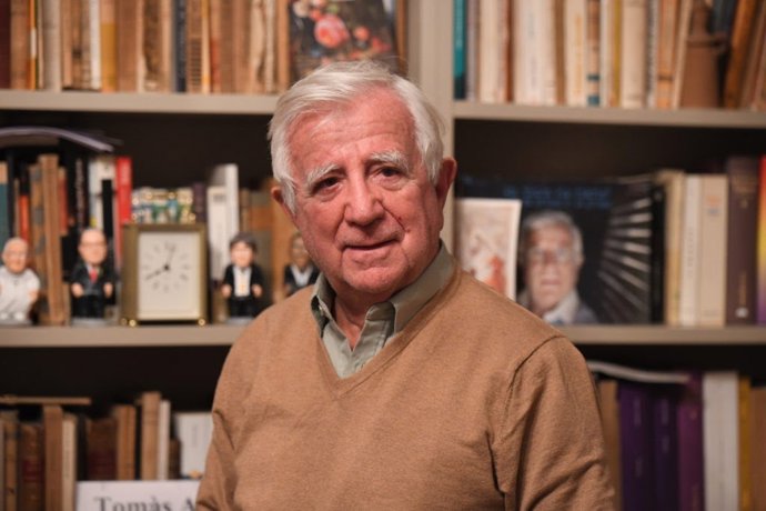 El periodista Tomás Alcoverro