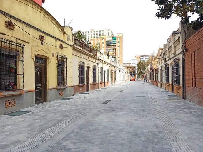 Barcelona converteix Antoni Gassol (Sant Martí de Provenals) en un carrer per als vianants