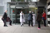 El 27% de los madrileños tiene limitada su movilidad en 71 zonas básicas de salud y 30 localidades