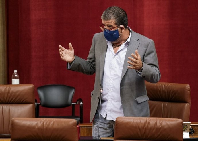 El diputado no adscrito Nacho Molina, expulsado de Adelante Andalucía, en una foto de archivo.