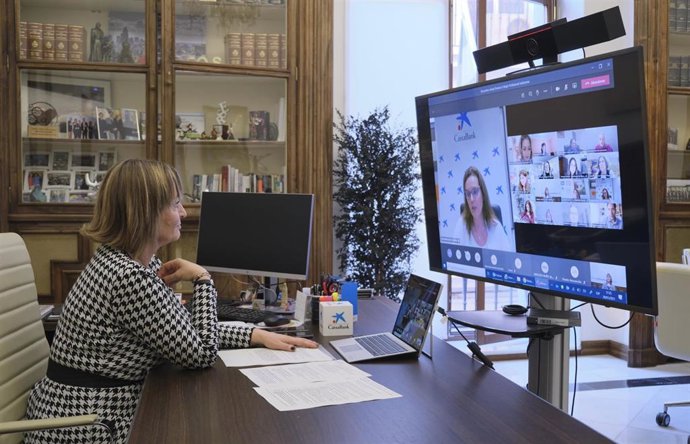 CaixaBank presente ante empresarias andaluzas el 'Premio a Mujer Profesional Autónoma'